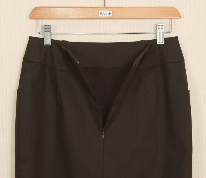 SK-235 กระโปรงแฟชั่น&ทำงาน ทรงสอบ ผ้าญี่ปุ่นผสมสเปนเด็กสีน้ำตาลเข้ม