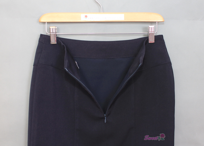 SK-499 กระโปรงทรงสอบ ผ้า Micro สีน้ำเงิน