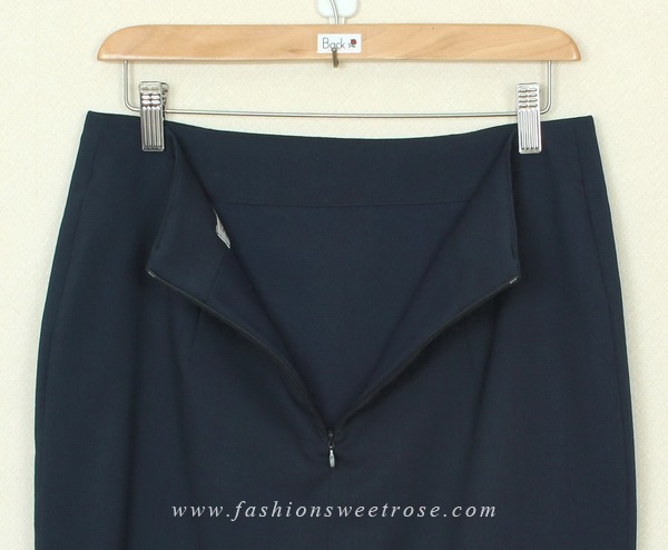 SK-393 กระโปรงแฟชั่น&ทำงาน ทรงดินสอ ผ้า Rose Skinny สีน้ำเงิน สไตน์เรียบหรู