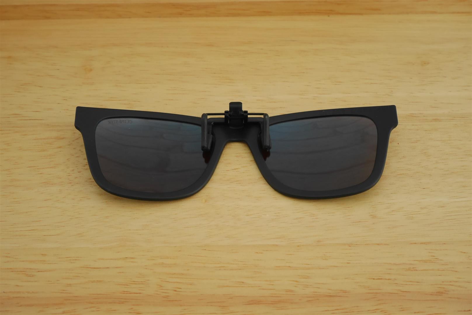 คลิปออนกันแดด Clipsster รุ่น Wayster O Signature Edition กรอบดำเลนส์ปรอทฟ้า