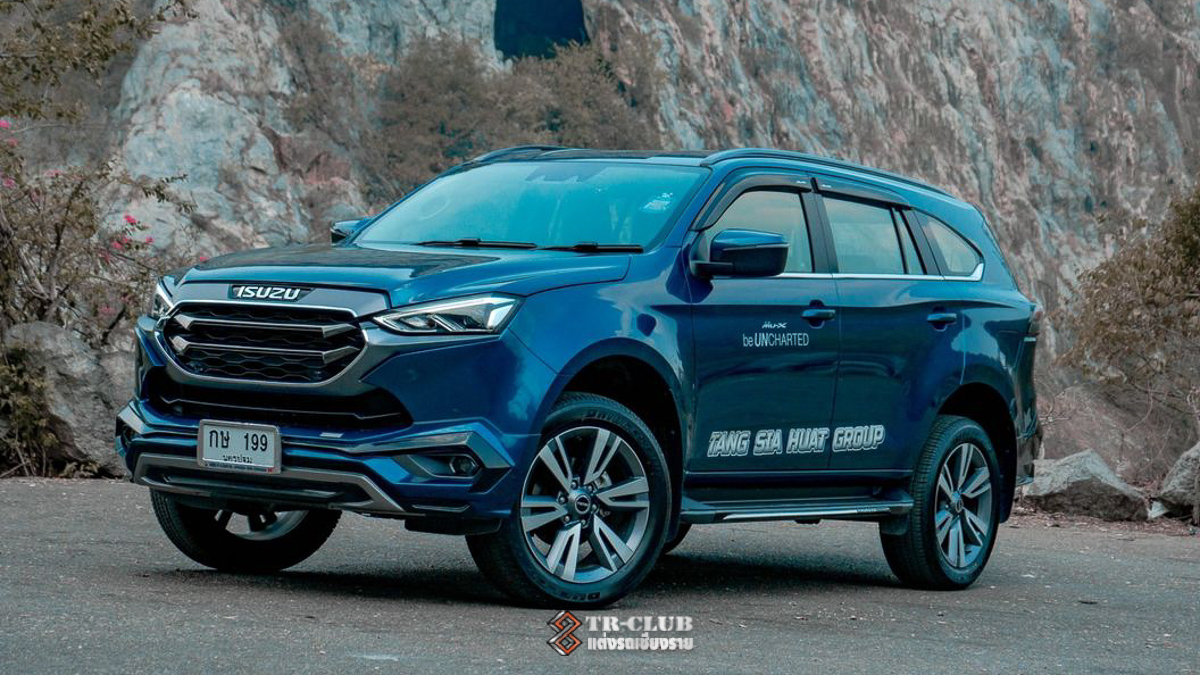 ชุดแต่งสเกิร์ตรอบคัน THUNZER สำหรับ Mu-X 2021