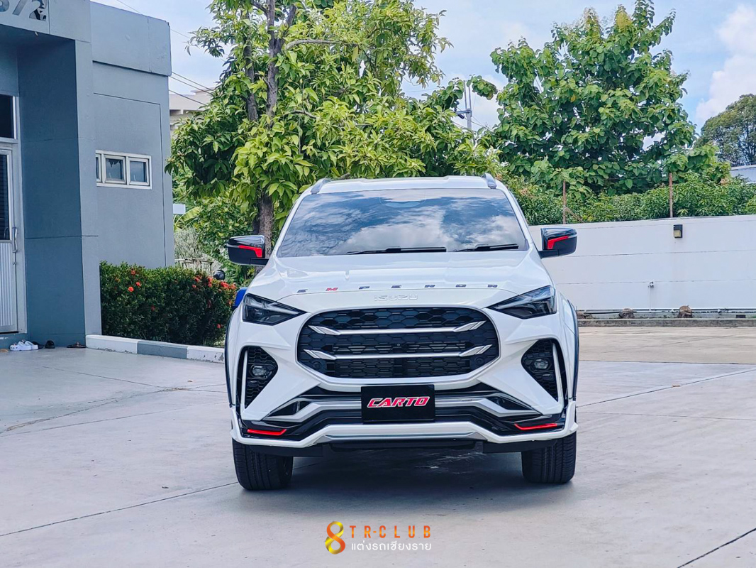 ชุดแต่งสเกิร์ตรอบคัน Emperor M II (Active, Altimate Elegant) MU-X 2025