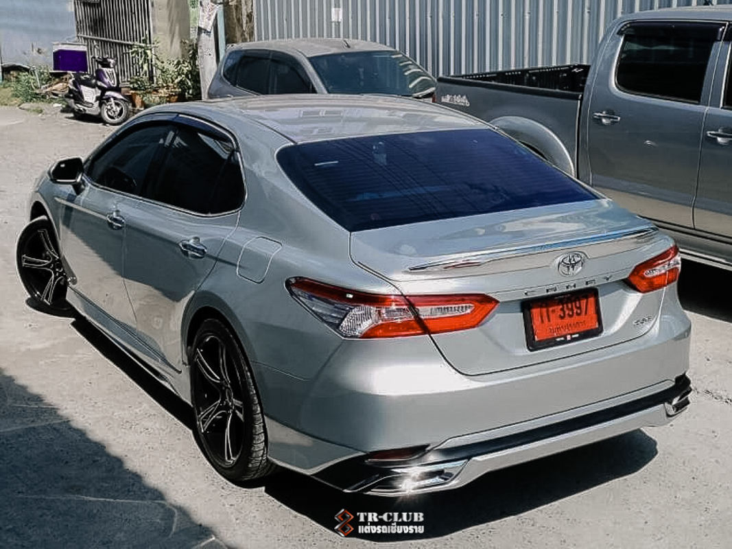 ชุดแต่งรอบคัน Modelista (งานนำเข้า) CAMRY ปี 2019-2022