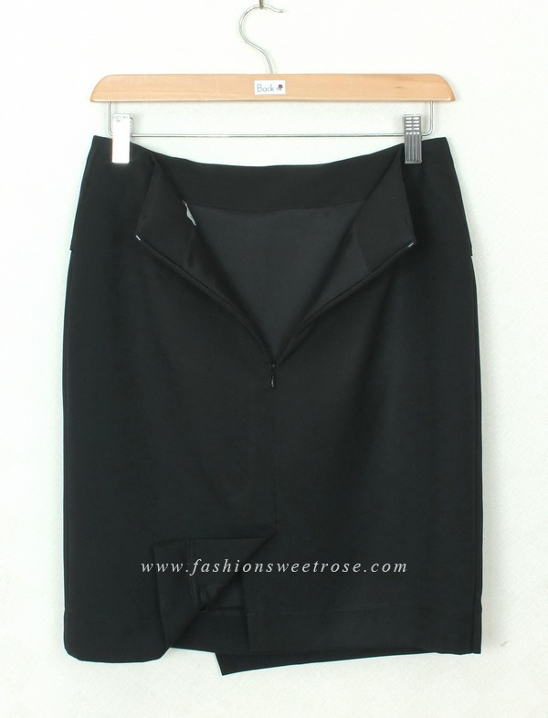 กระโปรงแฟชั่น&ทำงาน กระโปรงทรงสอบ ผ้าสลาฟญี่ปุ่นสีดำ ด้านหน้ากระโปรงดีไซน์ตัดต่อเรียบหรู / SK-353