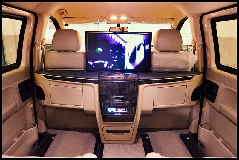 คอนโซลทีวี รถฮุนได Hyundai H1 starex staria