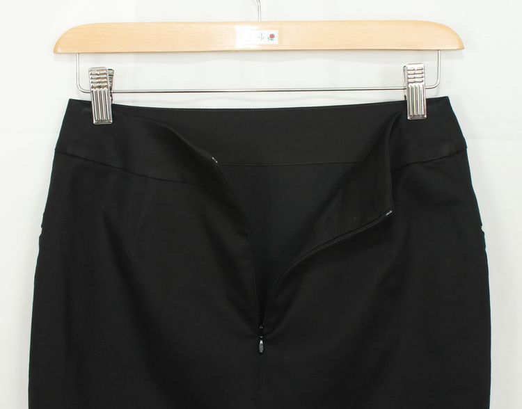 SK-120 กระโปรงแฟชั่น&ทำงาน ทรงสอบแต่งด้วยซิปฟันทอง ผ้าคอตต้อนญี่ปุ่นผสมสเปนเดกสีดำ