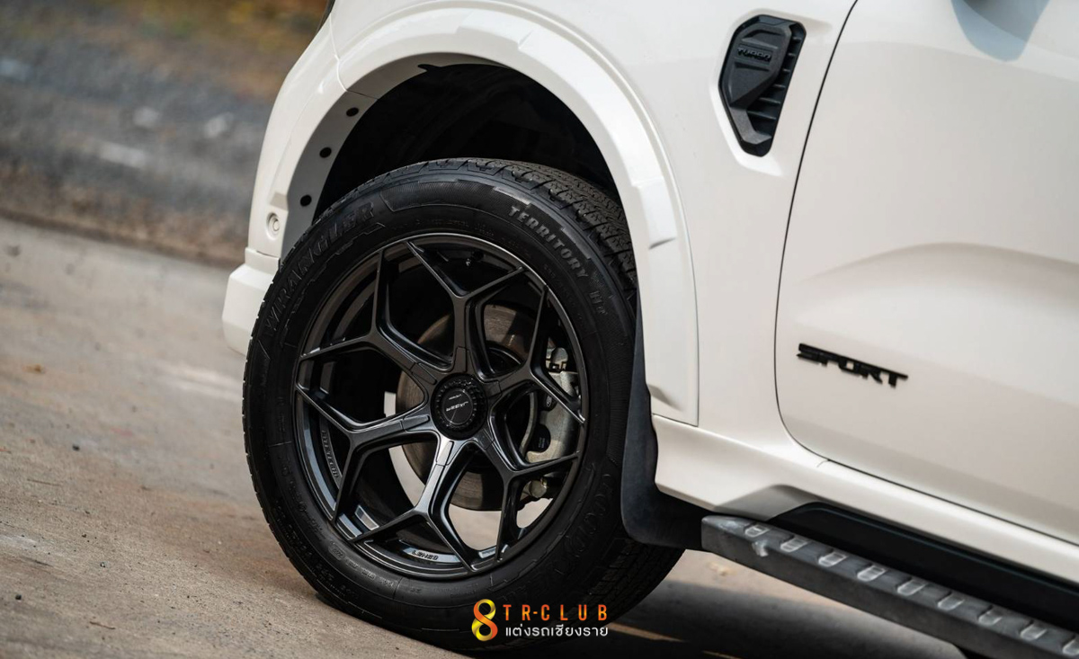 ชุดแต่งรอบคัน AKC VIII : Everest 2022 Next Gen