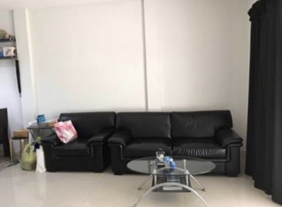 ขายทาวน์โฮม3ชั้น บ้านกลางเมืองเออบาเนี่ยนลาดพร้าว71 เขตลาดพร้าว 20.6 ตร.ว. ใกล้บิ๊กซี 05251