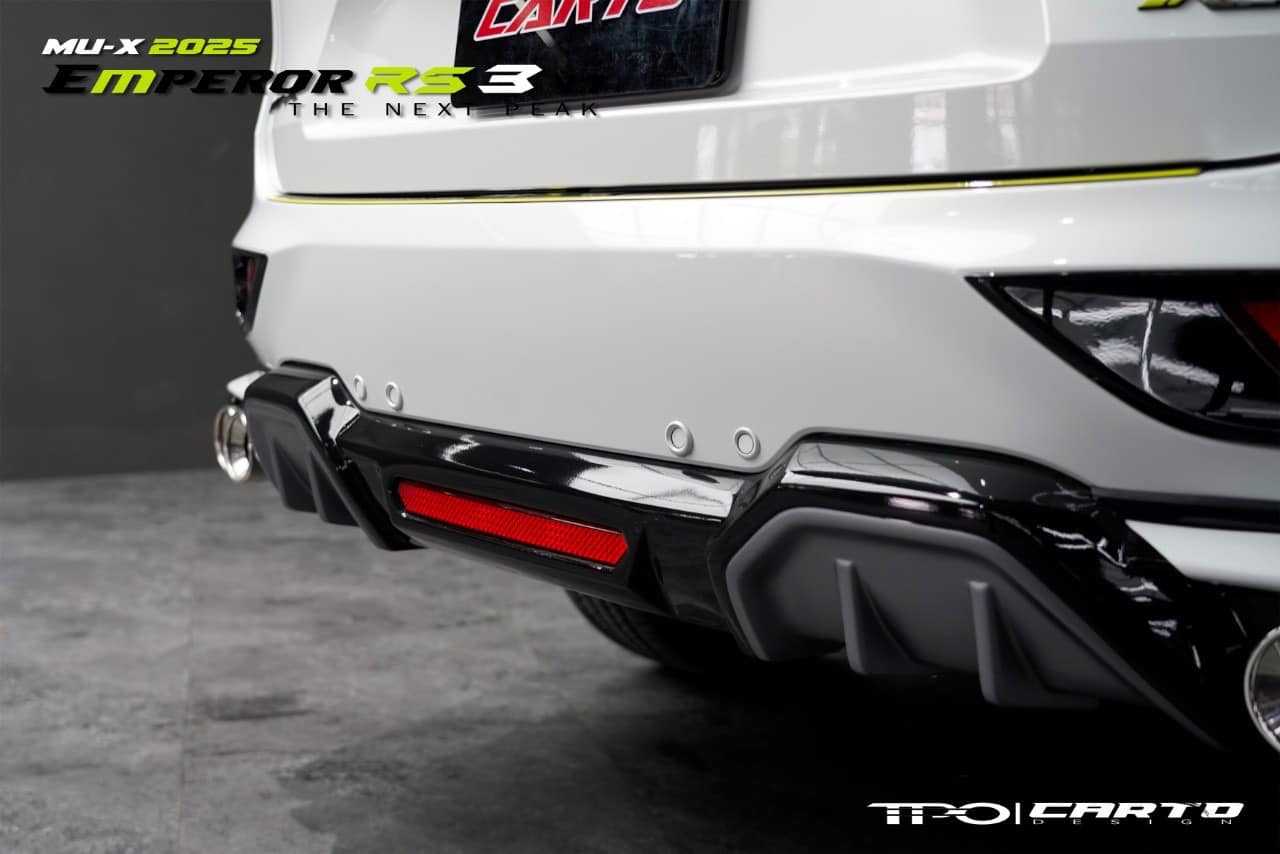 ชุดแต่งสเกิร์ตรอบคัน EMPERROR RS III ( RS ) MU-X 2025