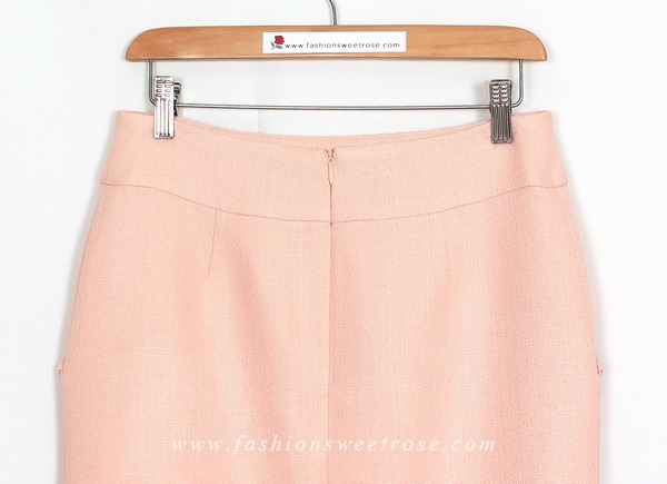 SK-465 กระโปรงทรงสอบ ผ้า CHANEL สี Peach แต่งด้วยกระดุมหรู