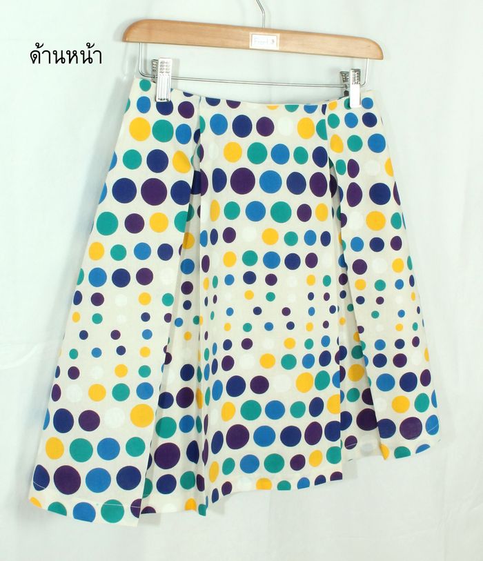 SK-257 กระโปรงแฟชั่น&ทำงาน ทรงบาน ผ้าคอตตอนญี่ปุ่น พิมพ์ลายจุดหลากสี