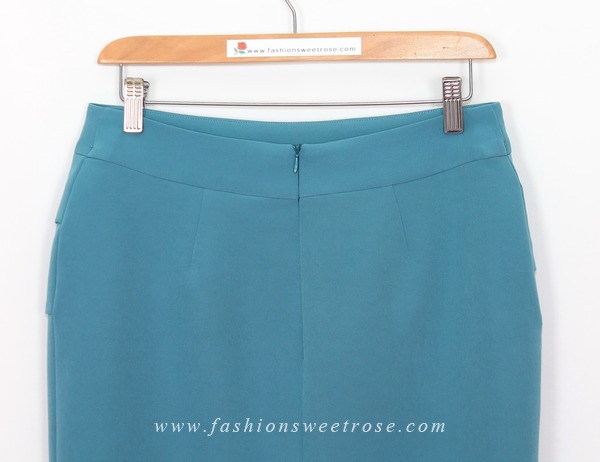 SK-471 กระโปรงทรงสอบ ผ้า Double Twist สีฟ้า