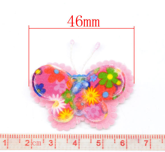 ผีเสื้อผ้าสักหลาดเพ้นท์ลวดลายสวยงามสำหรับติดประดับตกแต่ง ขนาด 46x40mm คละสี 10 ชิ้น