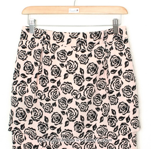 SK-320 กระโปรงแฟชั่น&ทำงาน ทรงสอบ ผ้าวาเลนติโนพิมพ์ลายดอกกุหลาบดำพื้นชมพู ตัวกระโปรงซ้อนกัน 2 ชั้น