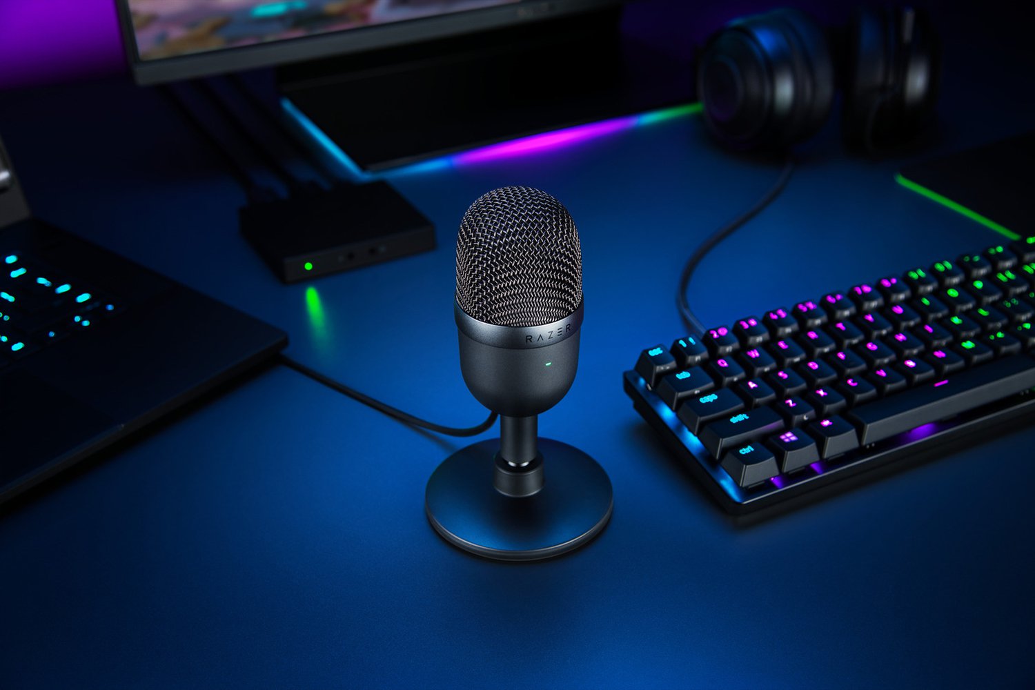 Razer Seiren Mini Ultra-Compact Condenser Microphone รับประกันสินค้า 1 ปี