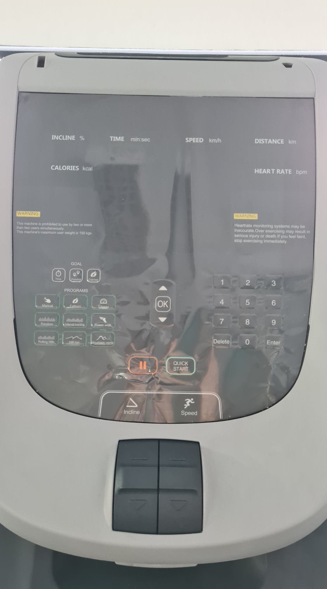 ลู่วิ่งไฟฟ้า AT1400 Commercial X8700