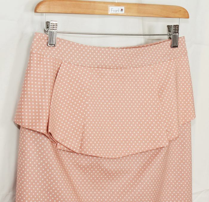 SK-197 กระโปรงแฟชั่น&ทำงาน ทรงสอบ ผ้าคอตต้อนญี่ปุ่นสีชมพูพาสเทล ด้านหน้ากระโปรงจับจีบระบาย