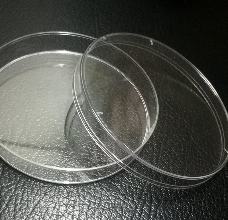 จานเพาะเซื้อพสาติก ขนาด 90x15 mm.