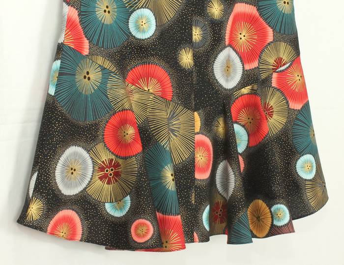 SK-211 กระโปรงแฟชั่น&ทำงาน ทรงย้วย ผ้าคอตตอนญี่ปุ่นพิมพ์ลายวงกลมกราฟฟิคแฟนซี