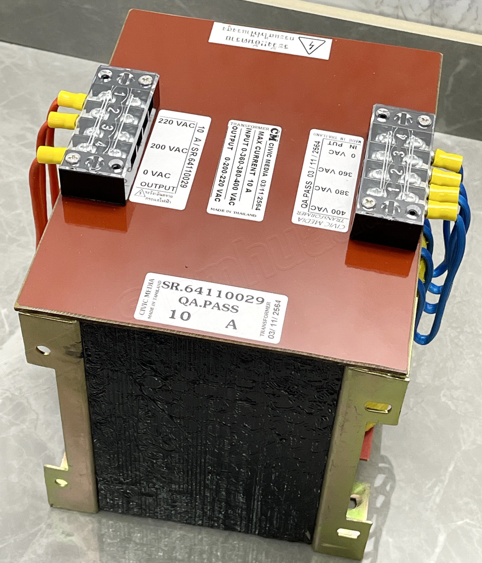 หม้อแปลงไฟฟ้า หม้อแปลงไฟ Electric Transformer Converter ขนาด INPUT (360, 380, 400 VAC) // OUTPUT (200, 220 VAC) 1P 10A TYPE B (เปลือยเทอร์มินอล)