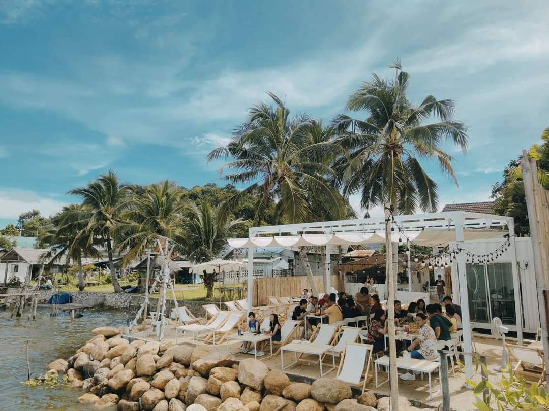 pabaithai 003 (ผ้าใบเลื่อน)1