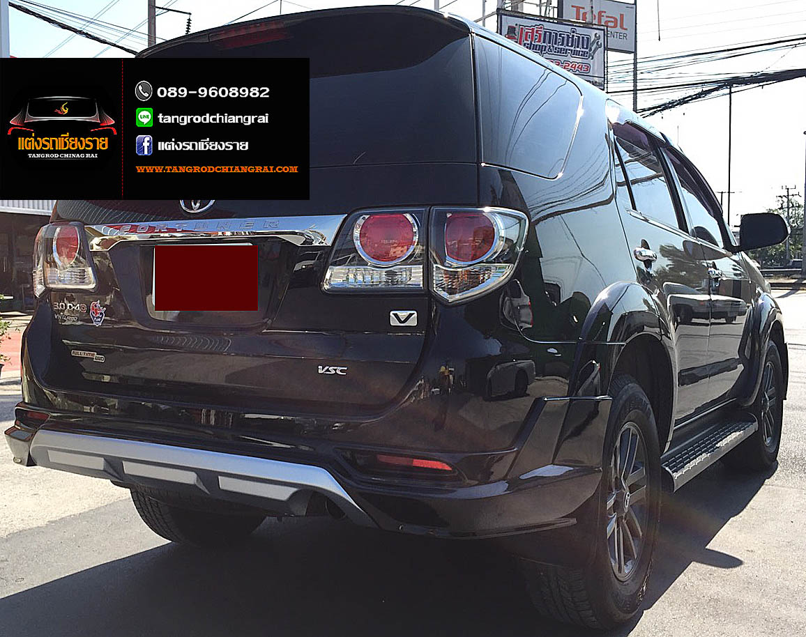 ชุดแต่ง TRD Sportivo V5 (แบบไม่ครอบไฟตัดหมอก) FORTUNER ปี 2012-2014