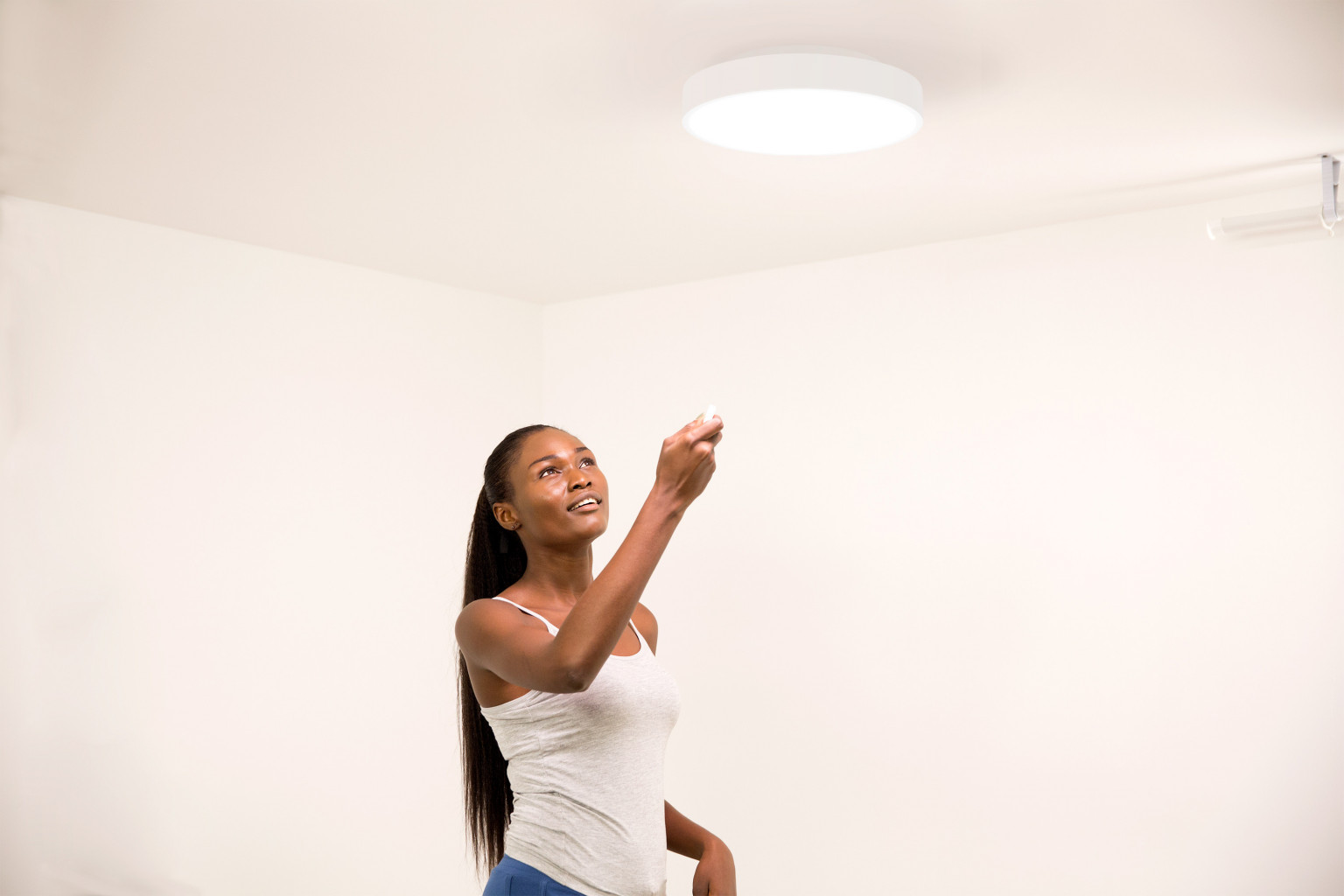 Yeelight LED Ceiling Linght Pro โคมไฟเพดาน อัจฉริยะ ปรับอุณหภูมิของสีได้ตั้งแต่ 2700K - 6500K สินค้ารับประกัน 1 ปี