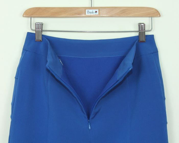 กระโปรงแฟชั่น&ทำงาน ทรงสอบ ผ้าไหมอิตาลีสีฟ้าน้ำทะเล / SK-255