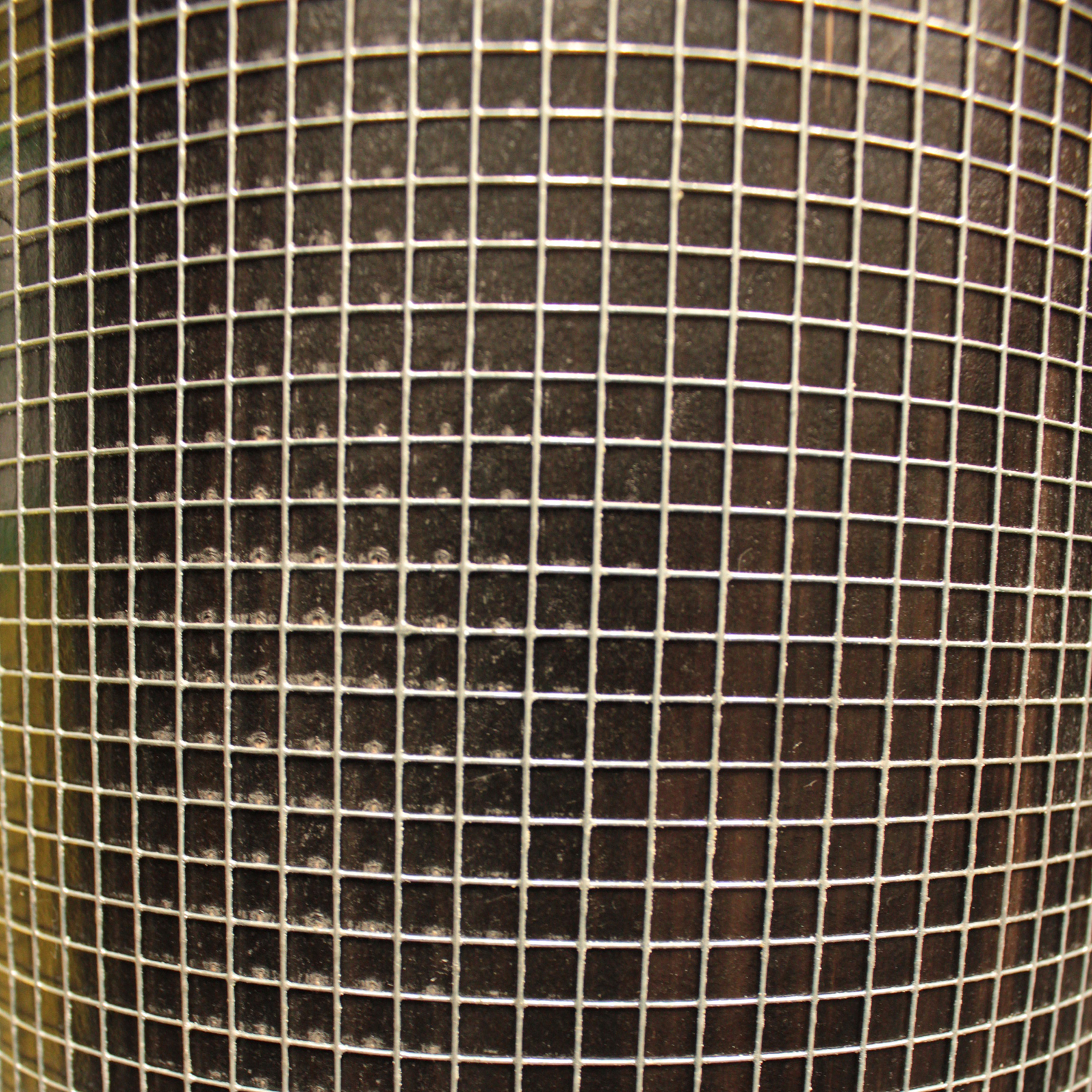 ตาข่ายลวดตาสี่เหลี่ยมขนาด1/4" ความสูง90ซม.ยาว30เมตร