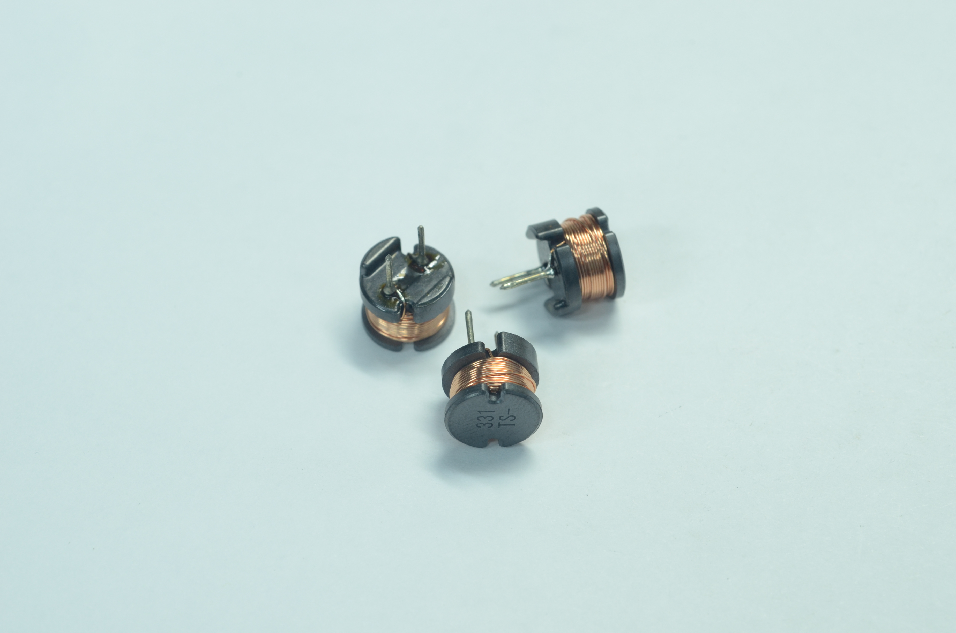 7210-331K :330uH, 1.1A, High power inductor