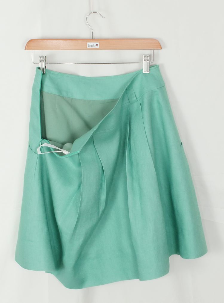 SK-193 กระโปรงแฟชั่น&ทำงาน ทรงบาน ผ้าลินินญี่ปุ่นสีเขียวพาสเทล มีกระเป๋าล้วงได้ 2 ข้าง