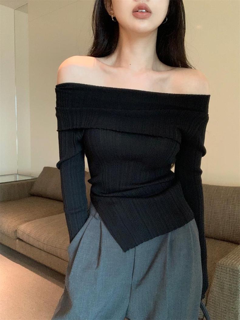 YY off shoulder top เสื้อไหมพรมปาดไหล่