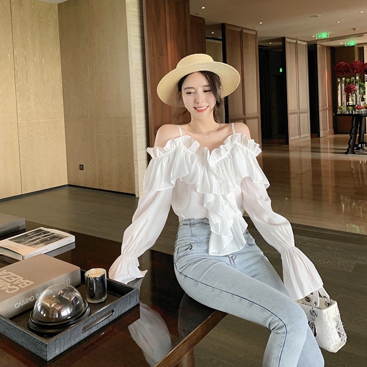 เสื้อลินินเปิดไหล่ แขนยาว Linen blouse