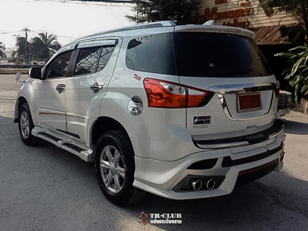 ชุดแต่งสเกิร์ตรอบคัน ACCESS MU-X 2012-2016