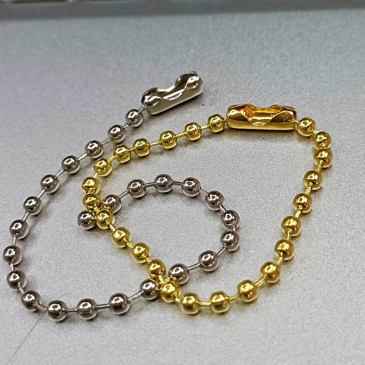 โซ่ไข่ปลา เหล็ก สีเงิน สีทอง ขนาด 2.4มม. พร้อมตัวล็อค แพ็ค 10 เส้น เลือกความยาว