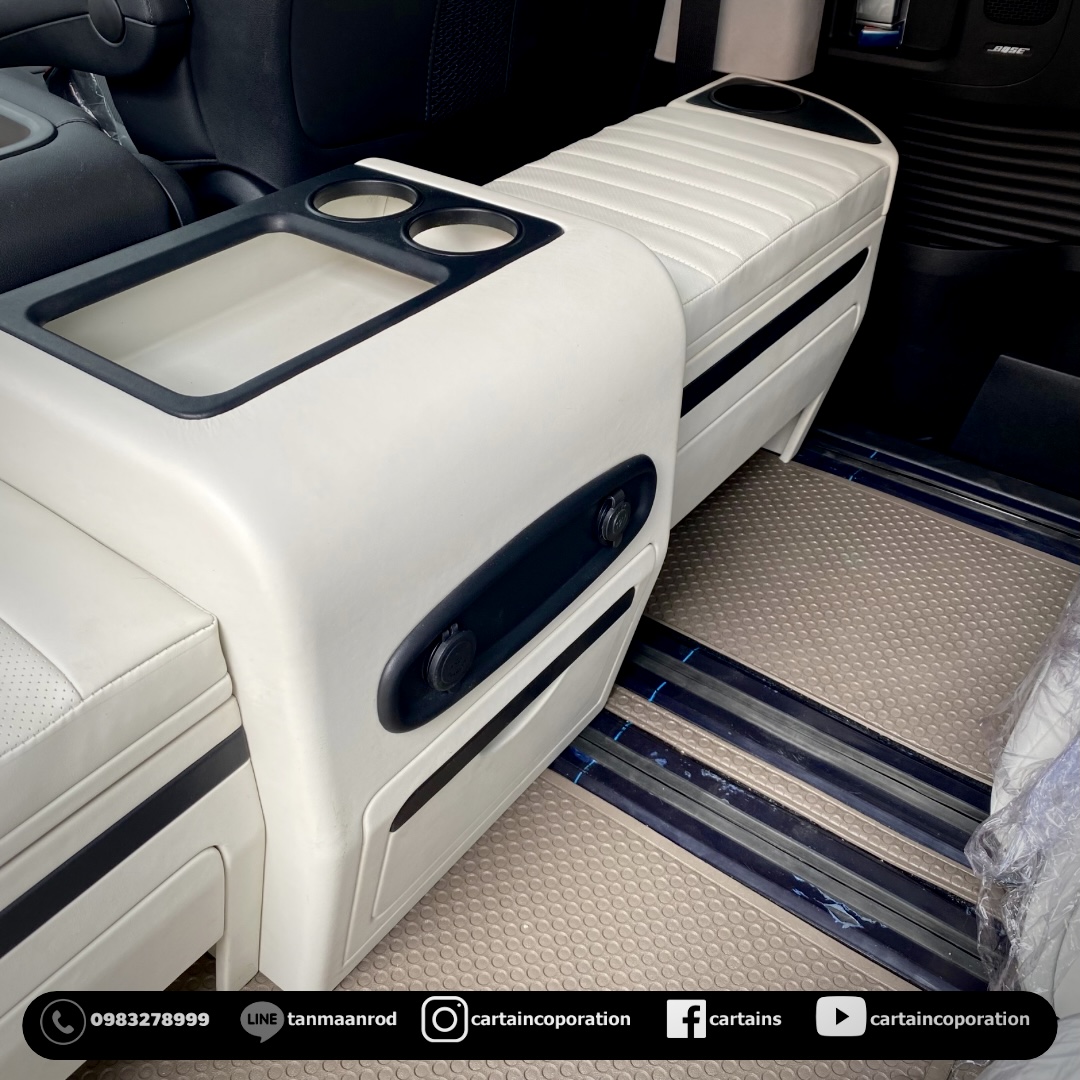 งาน สั่งทำคอนโซลให้เป็นสีเดียวกับเบาะVIPนำเข้า Hyundai staria