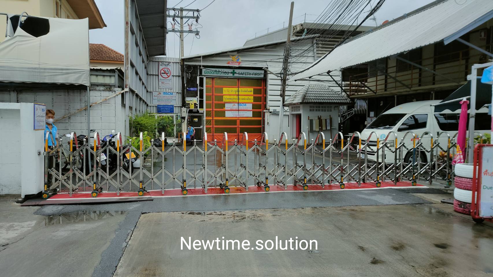 ประตูเลื่อนพับ FOLDING GATE ประตูเลื่อนพับสแตนเลส ประตูรั้วยืดพับ
