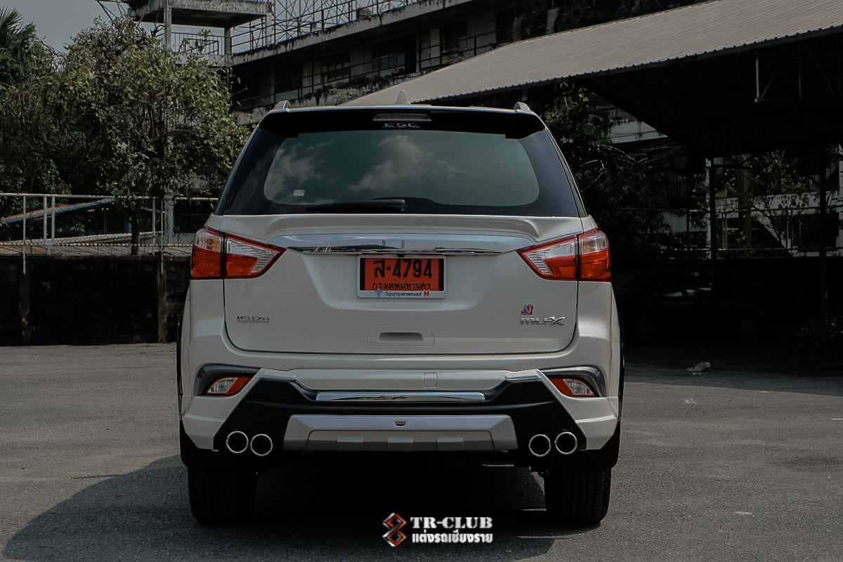 ชุดแต่งสเกิร์ตรอบคัน JAP MU-X 2017-2019