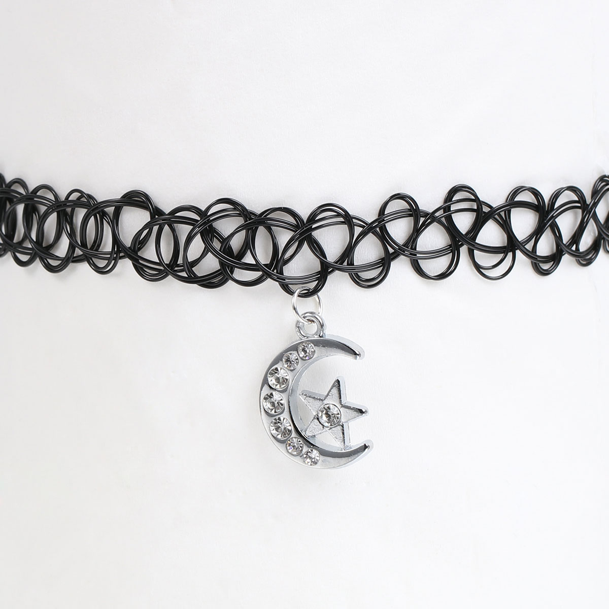 สร้อยคอ Tattoo Choker จี้เงินรูปดาวในพระจันทร์เสี้ยว ใส่แล้วเหมือนมีรอยสักรอบคอ ยาว 30 cm 1 เส้น