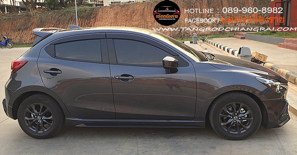 ชุดแต่งรอบคัน IDEO MAZDA 2 5 ประตู SKY ACTIVE 2015-2019