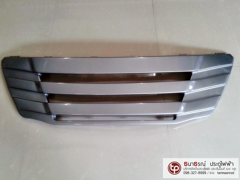 กระจังหน้า HYUNDAI H-1 STAREX