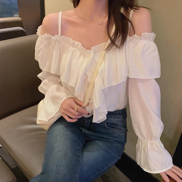 เสื้อลินินเปิดไหล่ แขนยาว Linen blouse