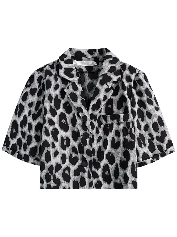 Panther Crop Blazer เสื้อเบลเซอร์สั้น ลายเสือดาว