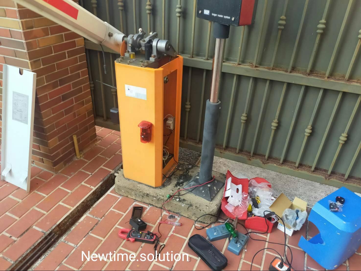 รับซ่อมไม้กั้นรถยนต์ รับต่อแมนเทแนนซ์ไม้กั้นรถยนต์