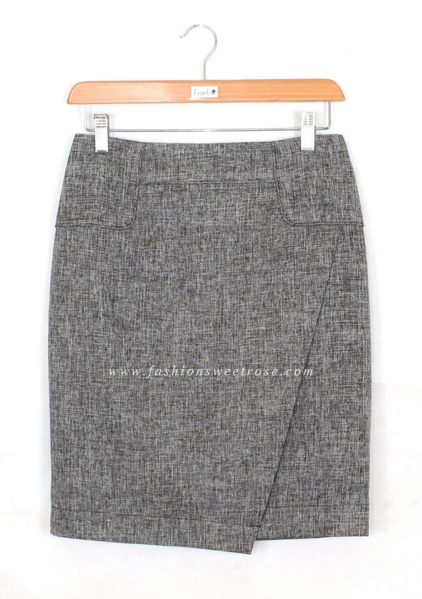 กระโปรงแฟชั่น&ทำงาน กระโปรงทรงสอบผ้าคอตต้อนลินินไอริส สีดำ ด้านหน้ากระโปรงดีไซน์เรียบหรู / SK-432