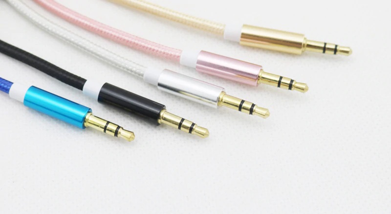 สาย Aux แบบเชือกถัก 3.5 mm เสียงสเตอริโอ ยาว 1 เมตร คุณภาพสูง เหนียวทน