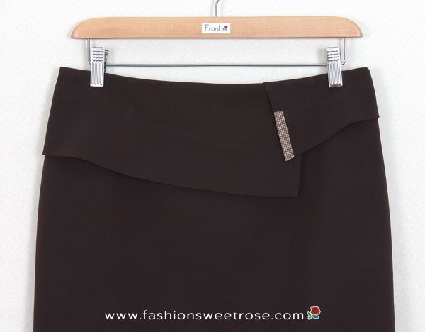 กระโปรงแฟชั่น&ทำงาน ทรงสอบ ผ้าไหมอิตาลีสีน้ำตาลเข้ม ตัดแต่งด้วยผ้า 2 ชิ้น / SK-277