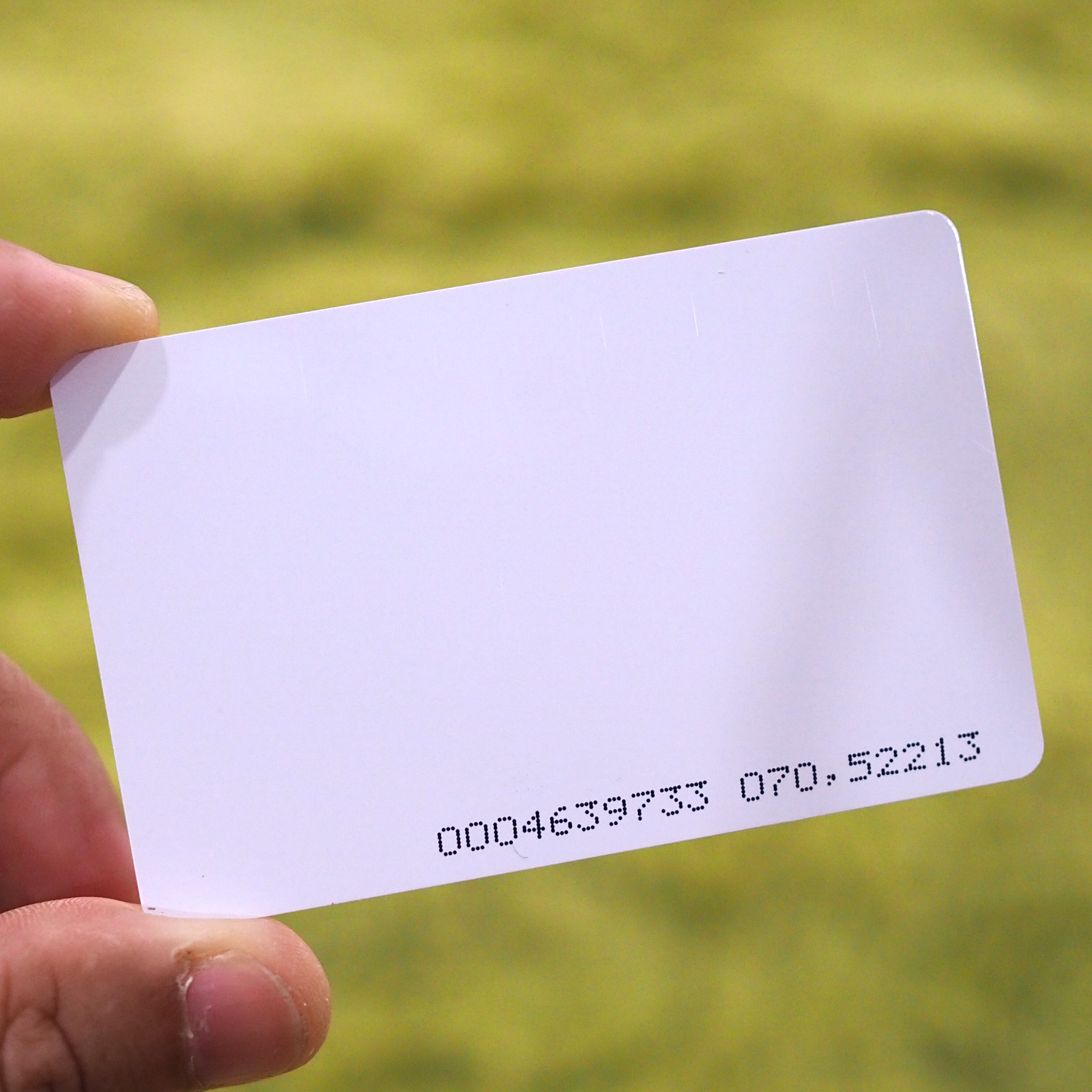 บัตรคีย์การ์ด RFID Proximity card 125KHz แบบบาง บัตรพลาสติกขาว PVC card ชนิดอ่านอย่างเดียว ขนาด 0.8 mm. จำนวน 100 ใบ