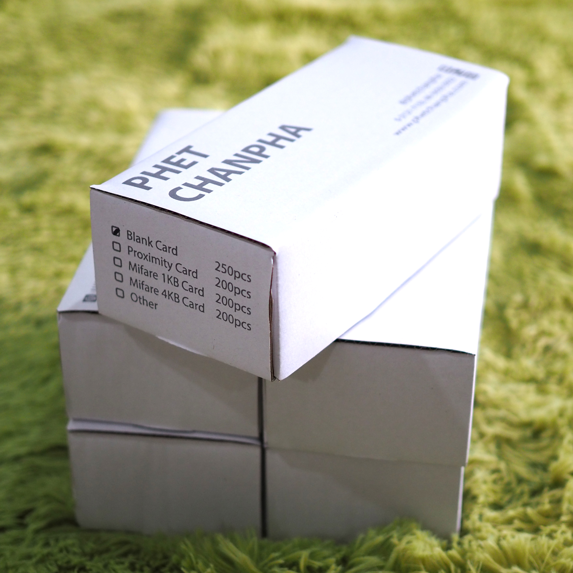 บัตรพลาสติกขาวเปล่า พีวีซี White blank PVC card ขนาด 0.76 mm. จำนวน 250 ใบ