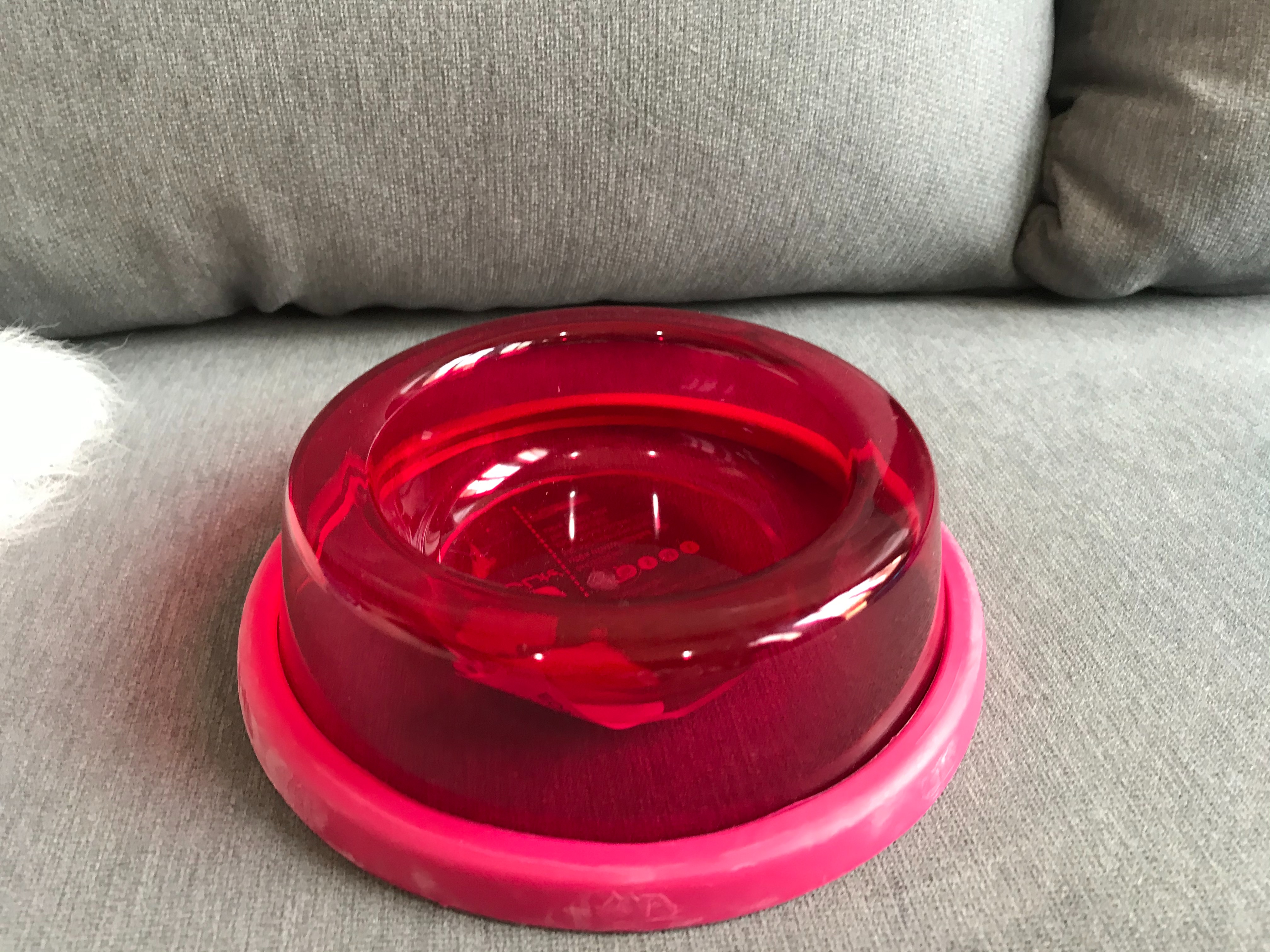 ชามพลาสติก ขอบยาง สีชมพู (รวมส่ง)